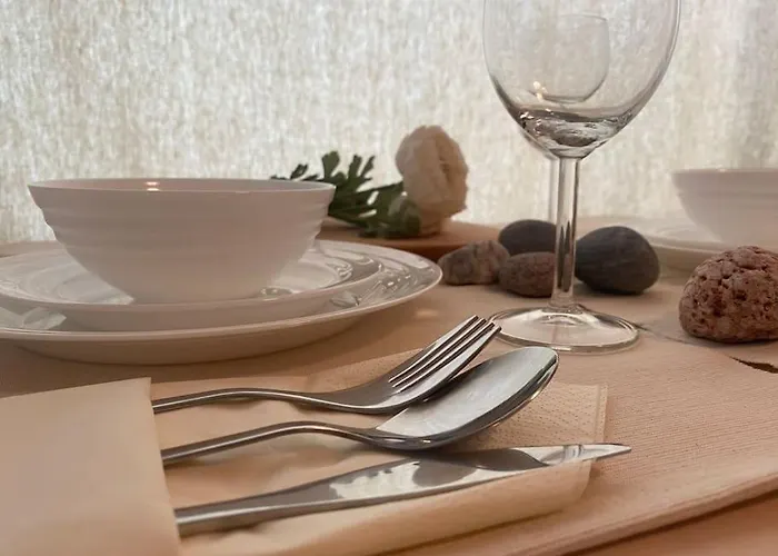 Parvekkeellinen Moderni Asunto Διαμέρισμα *